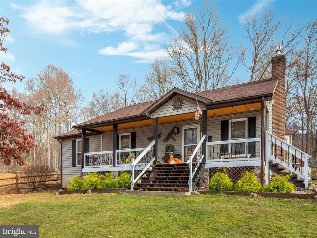 168 Tall Pines Ln