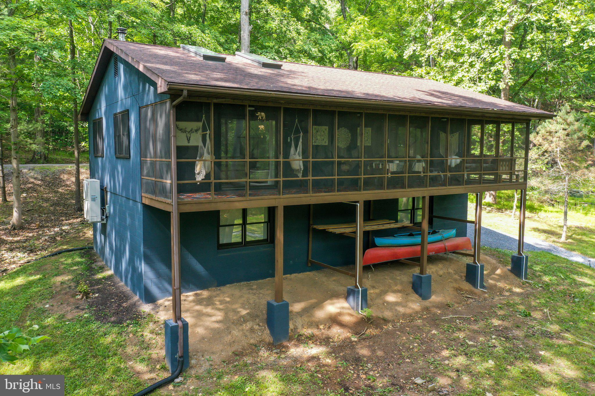148 AMBERWOOD LANE