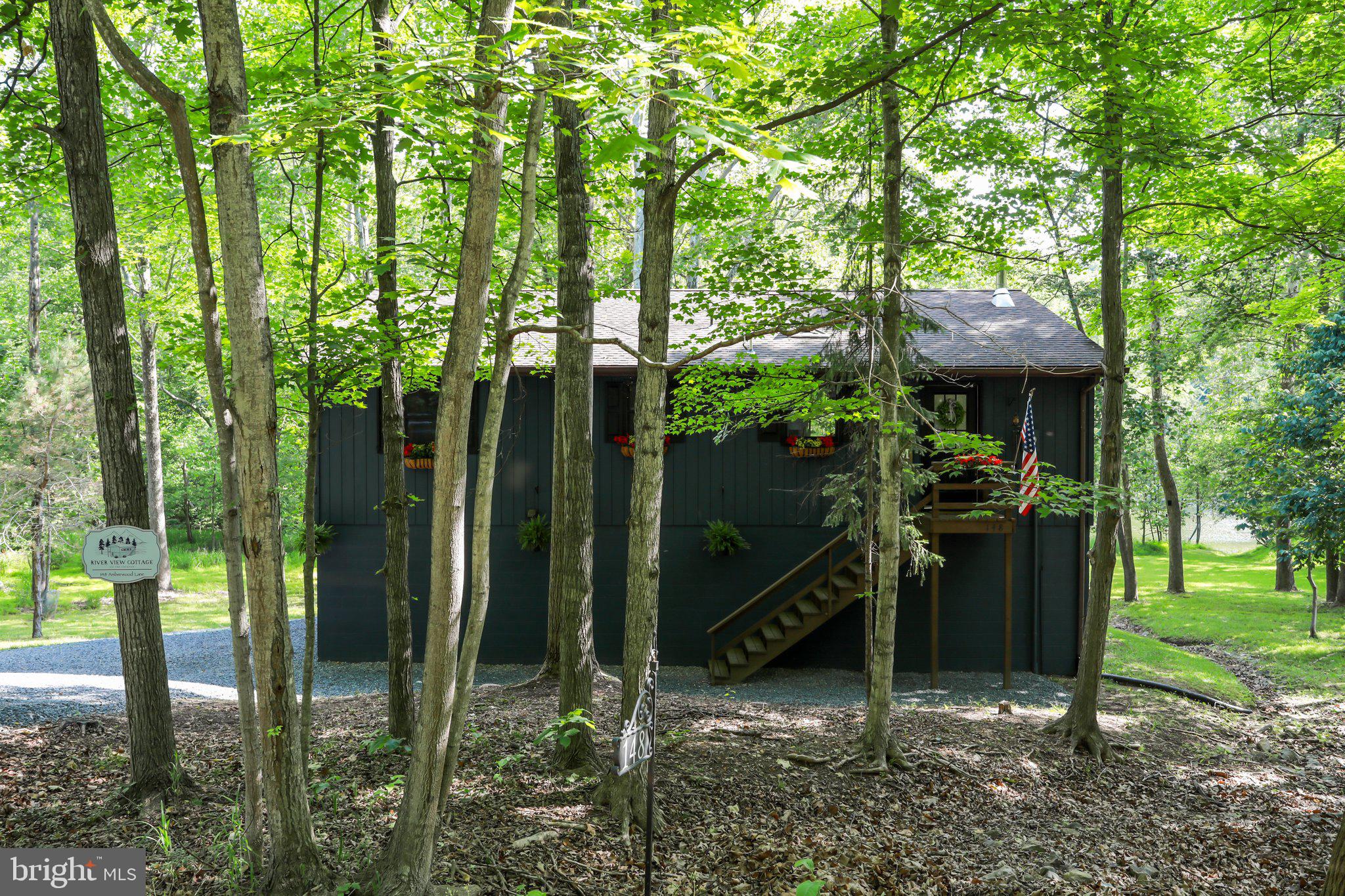 148 AMBERWOOD LANE