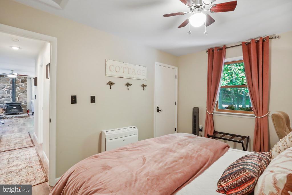 148 AMBERWOOD LANE