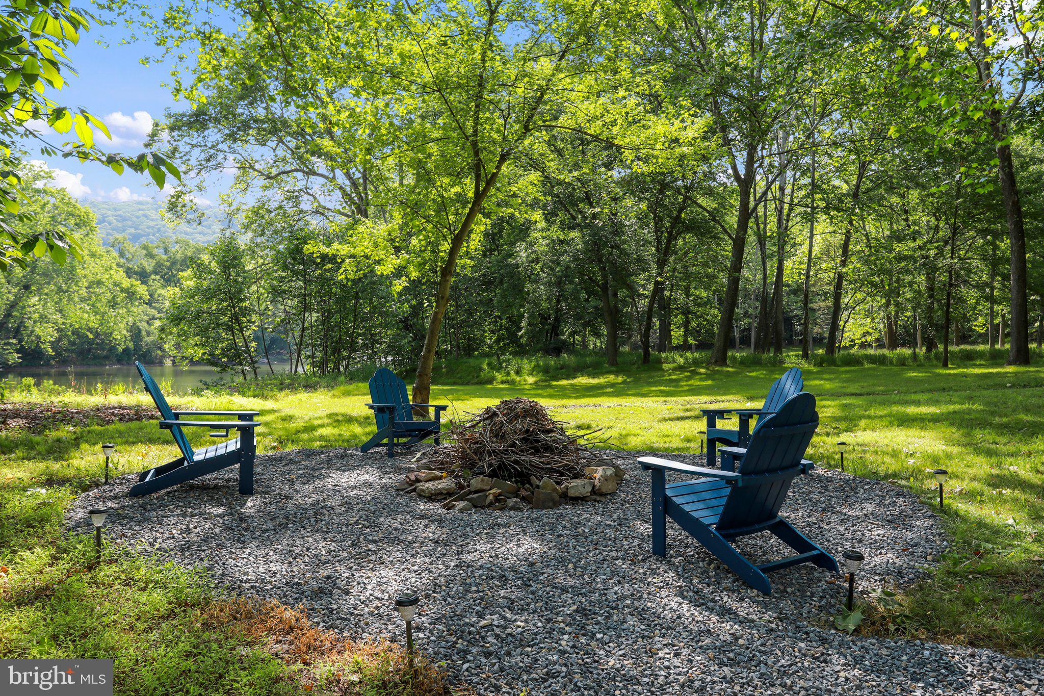 148 AMBERWOOD LANE
