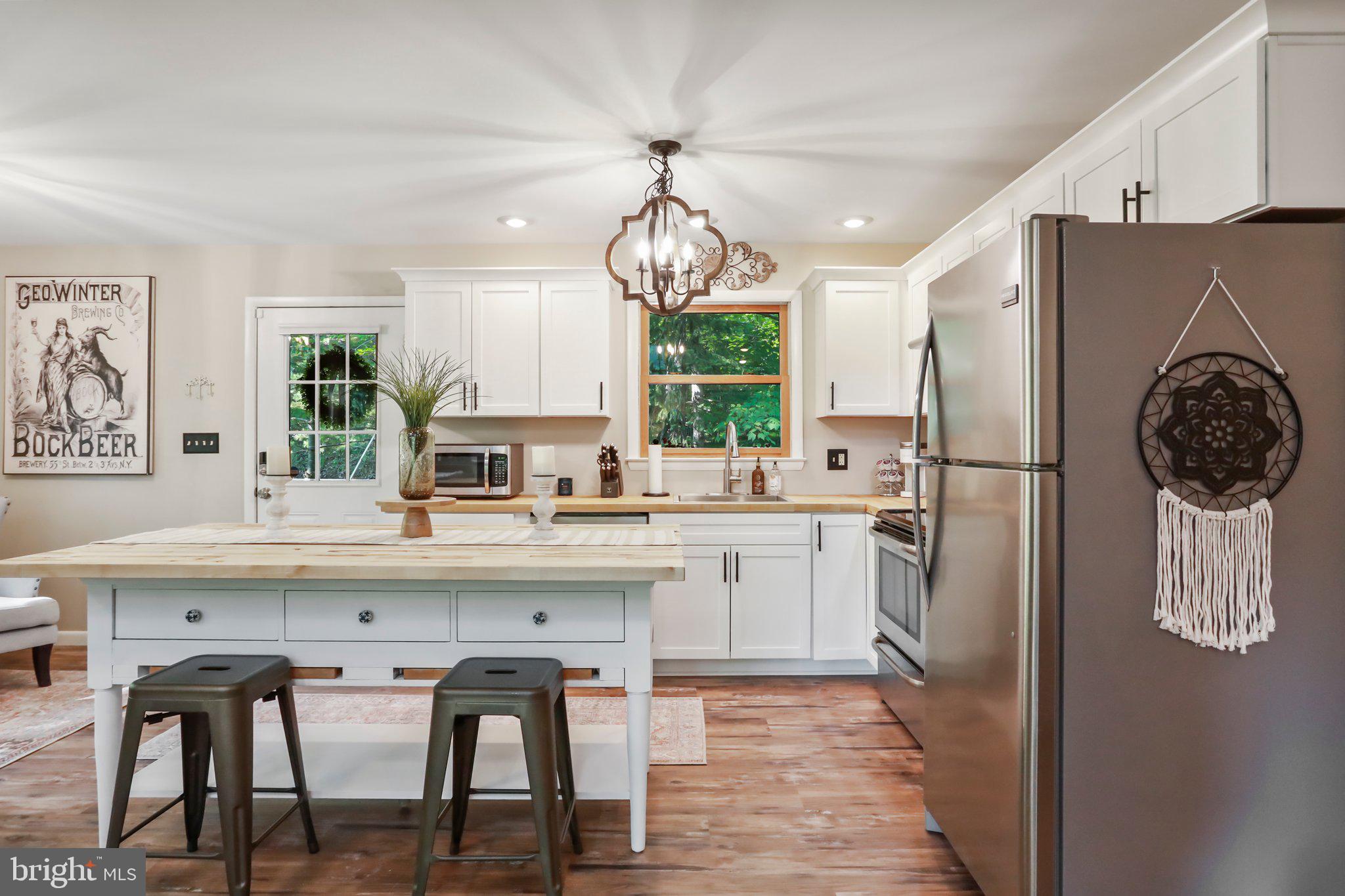 148 AMBERWOOD LANE