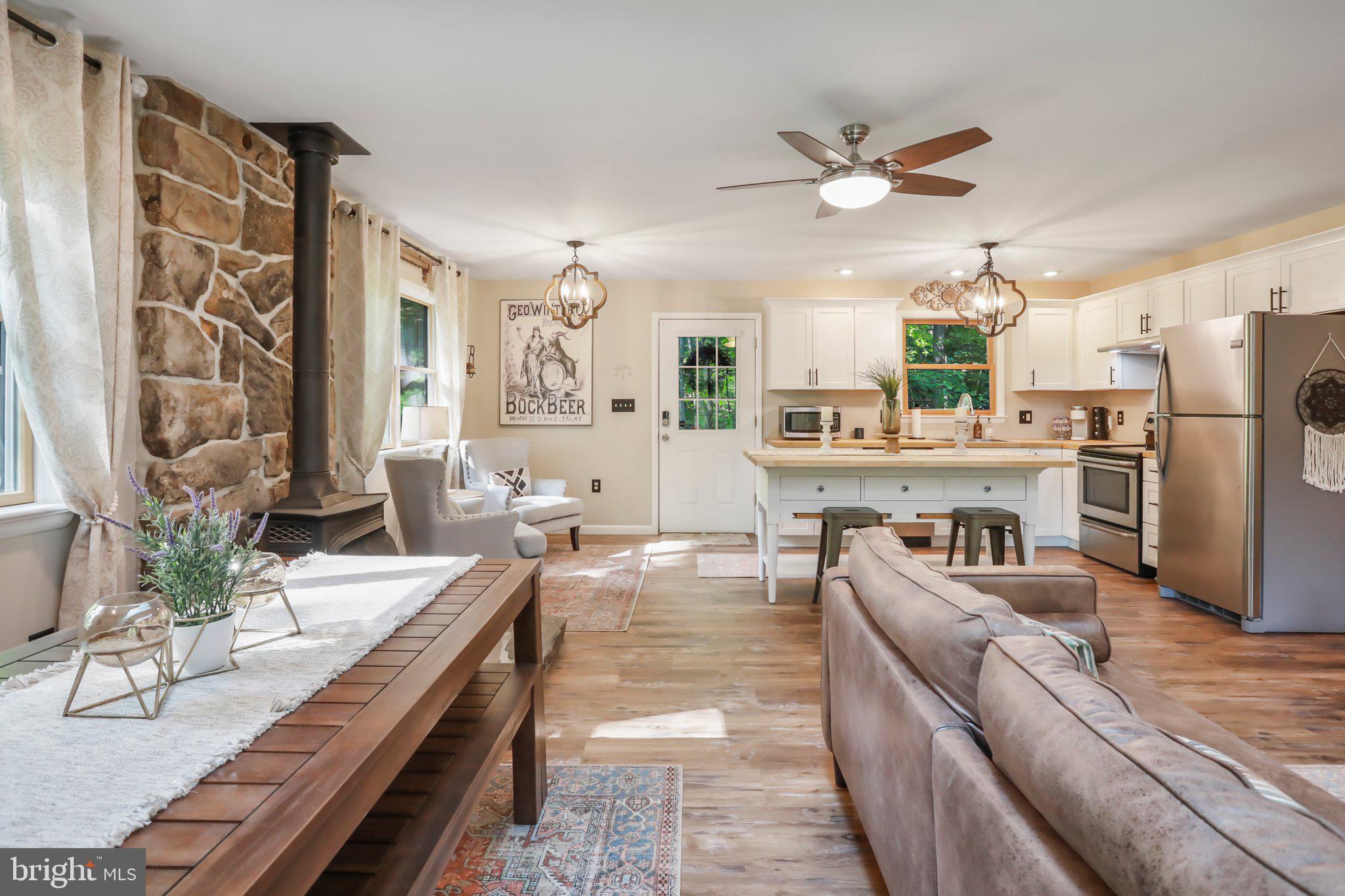 148 AMBERWOOD LANE