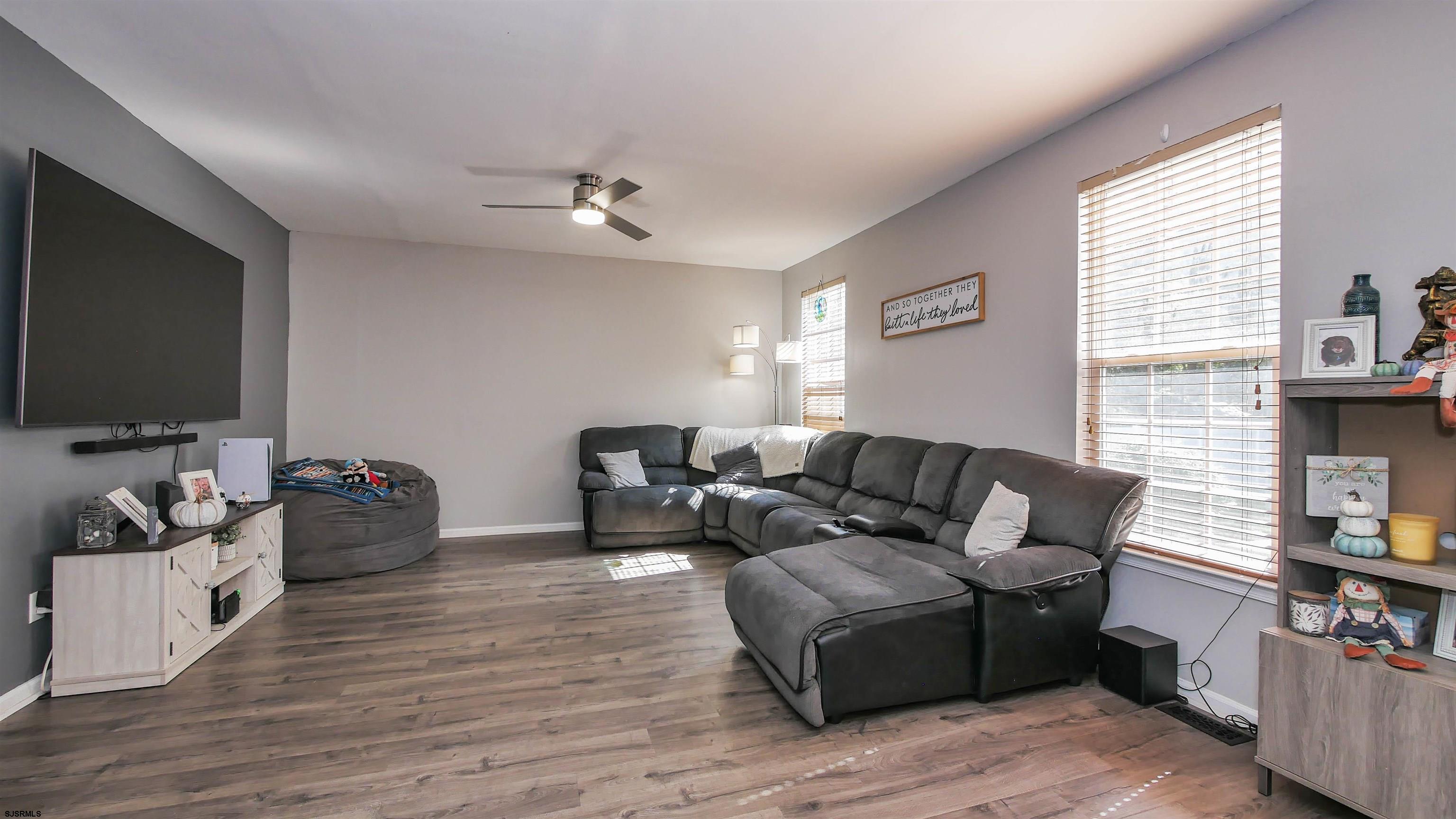 115 Waverly