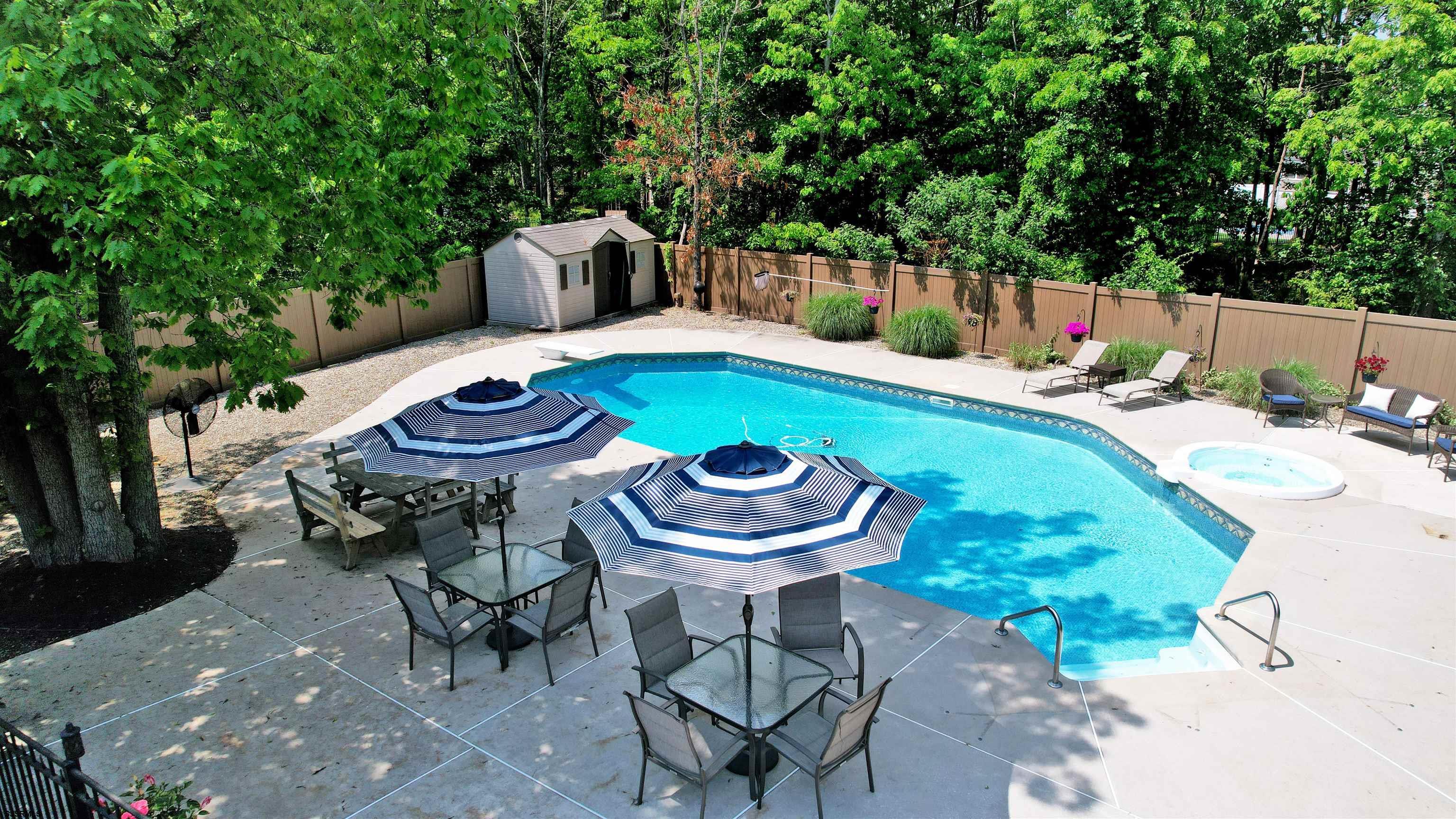 805 Blue Teal Dr