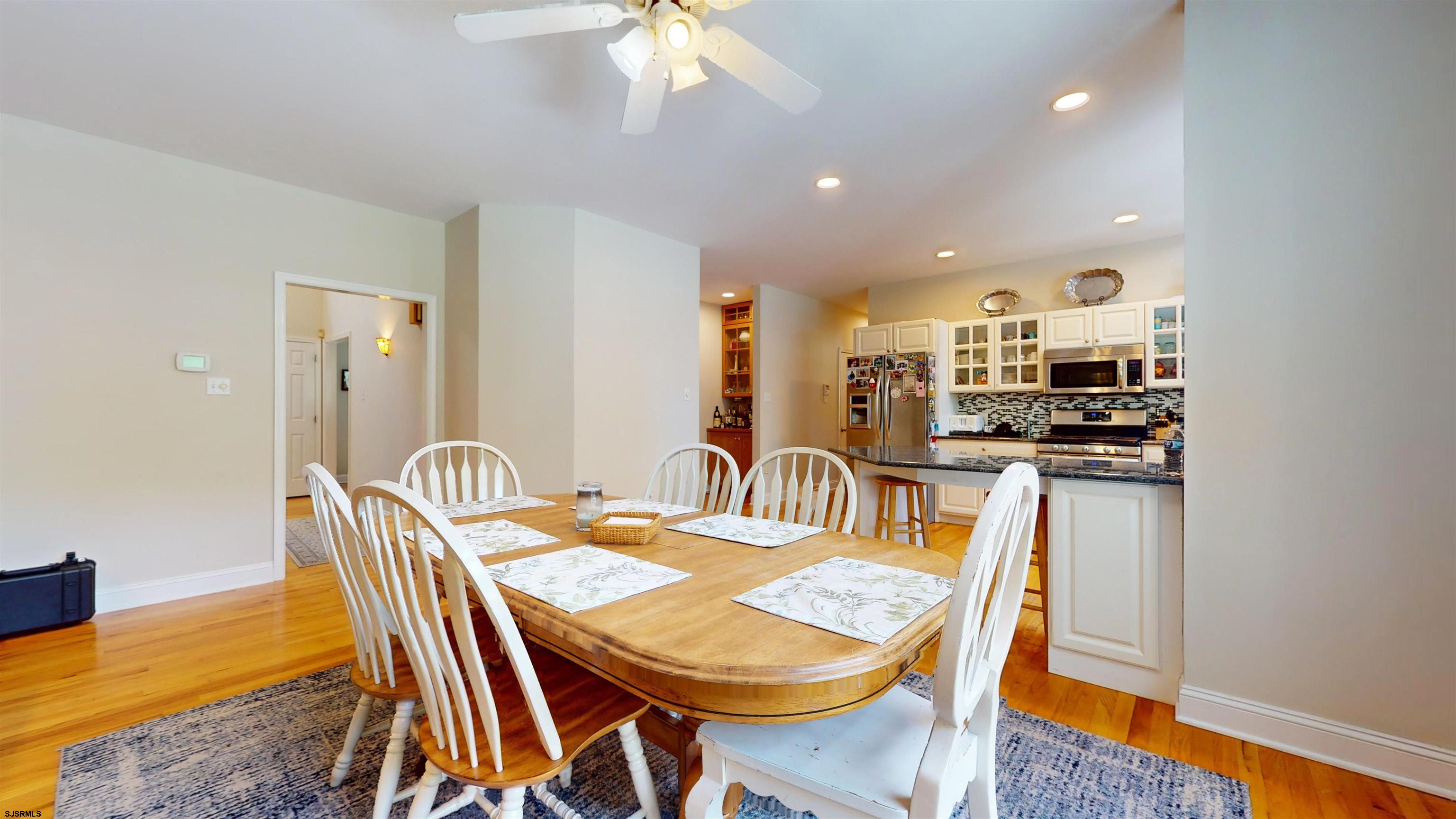 805 Blue Teal Dr