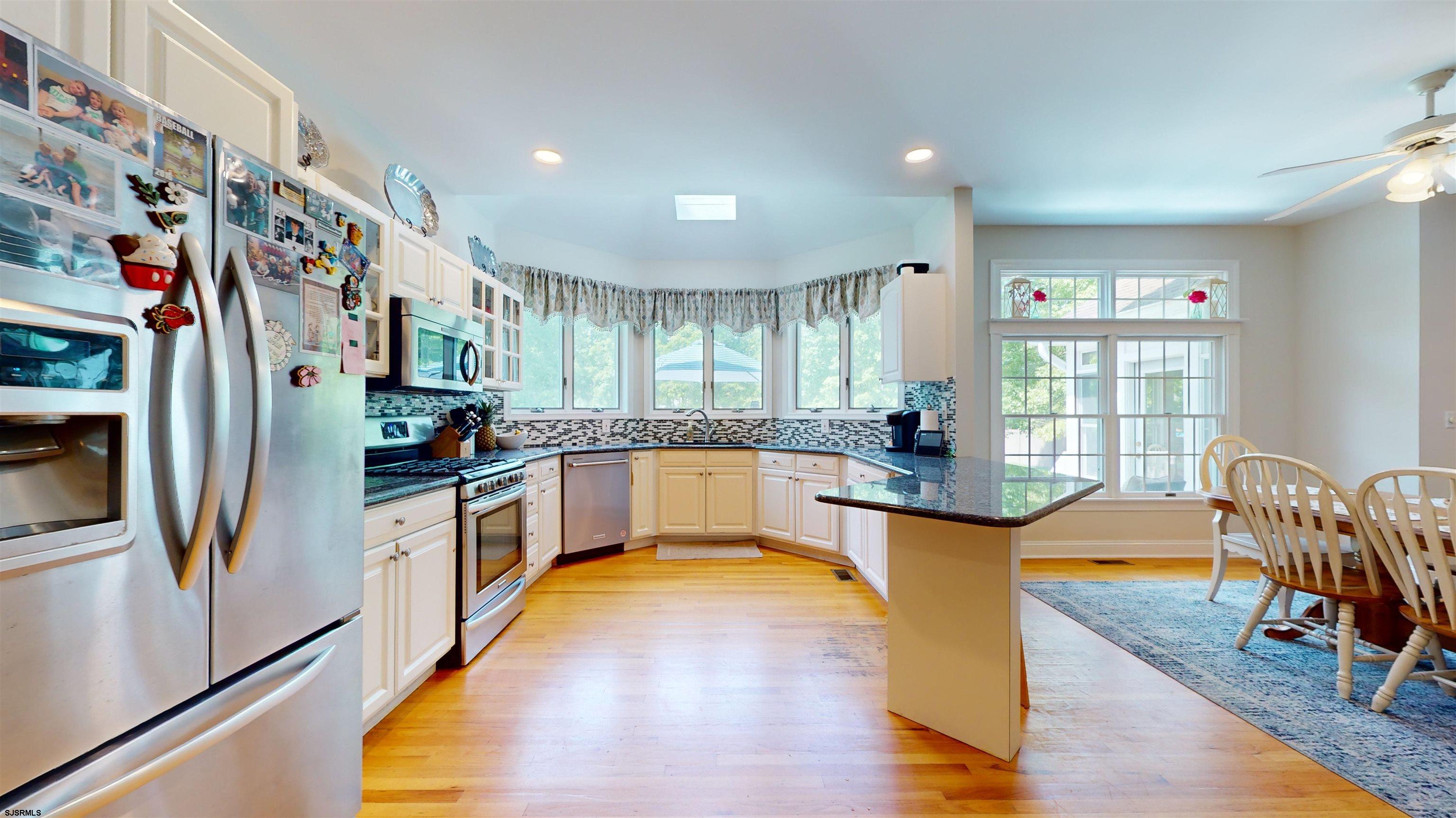 805 Blue Teal Dr