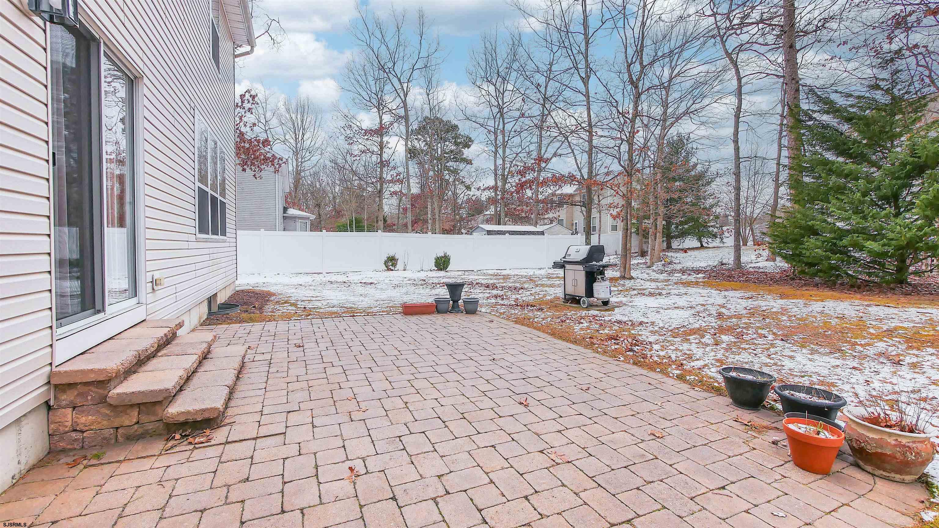 117 Woodberry Dr