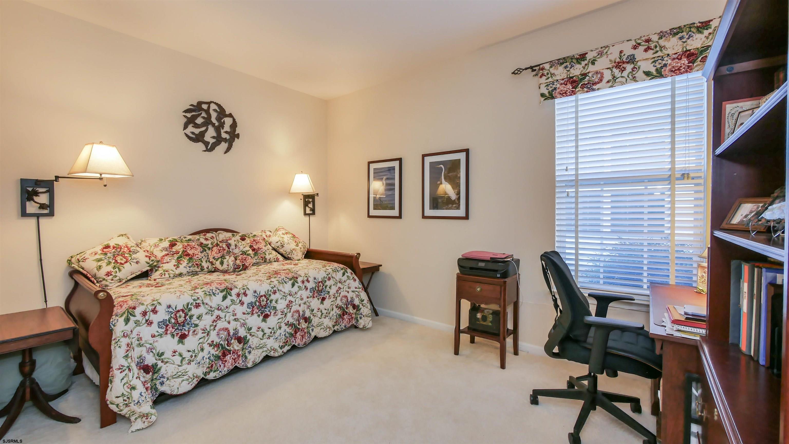 200 Tipperary Pl