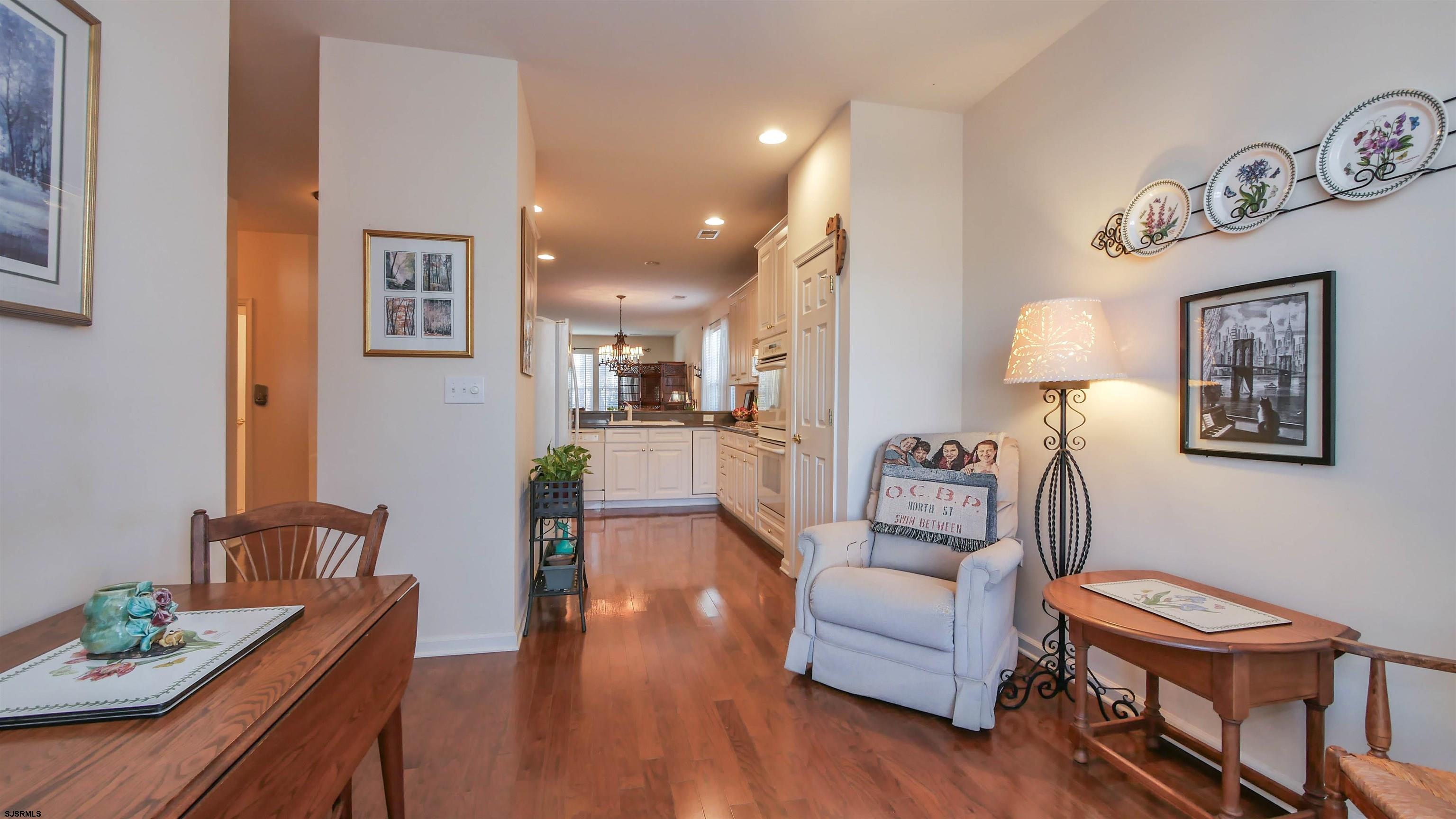 200 Tipperary Pl