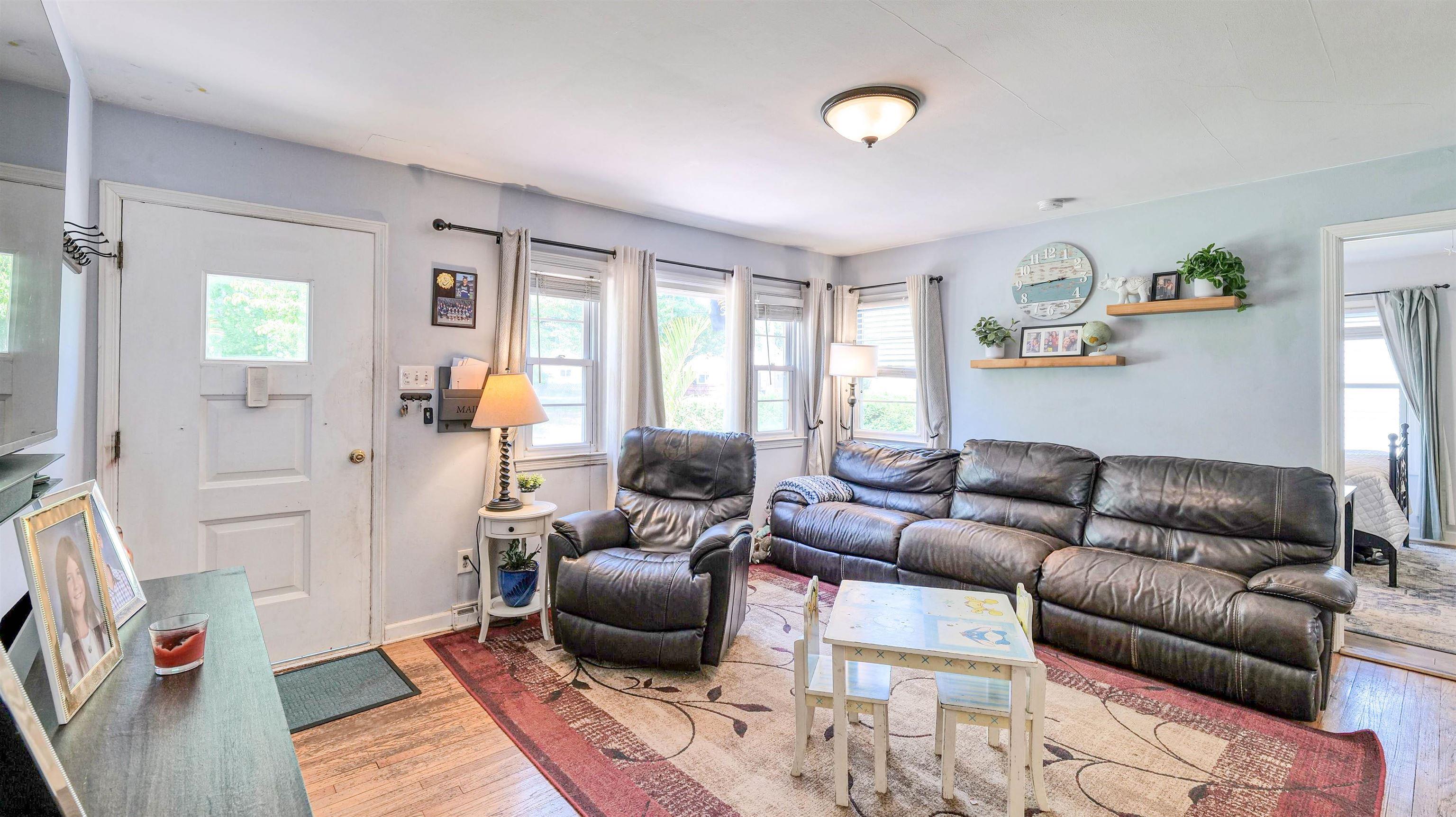315 Coolidge Ave