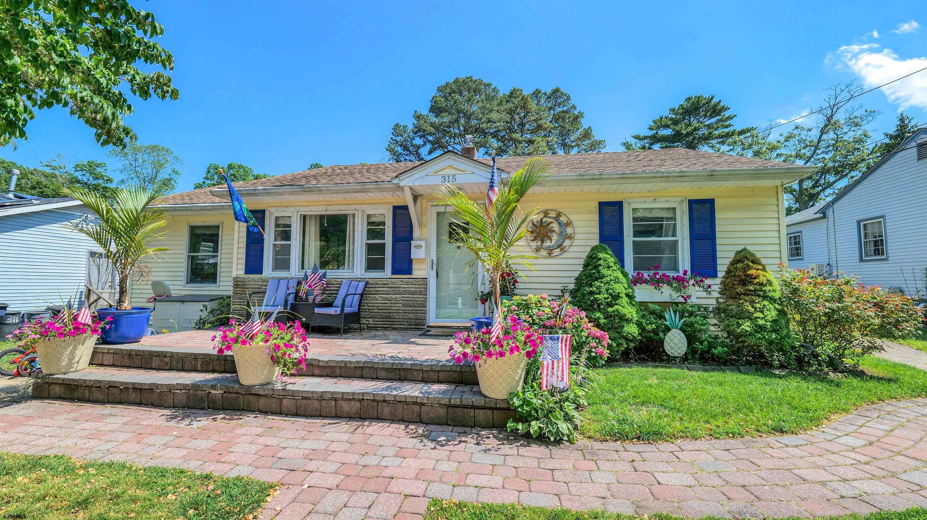 315 Coolidge Ave