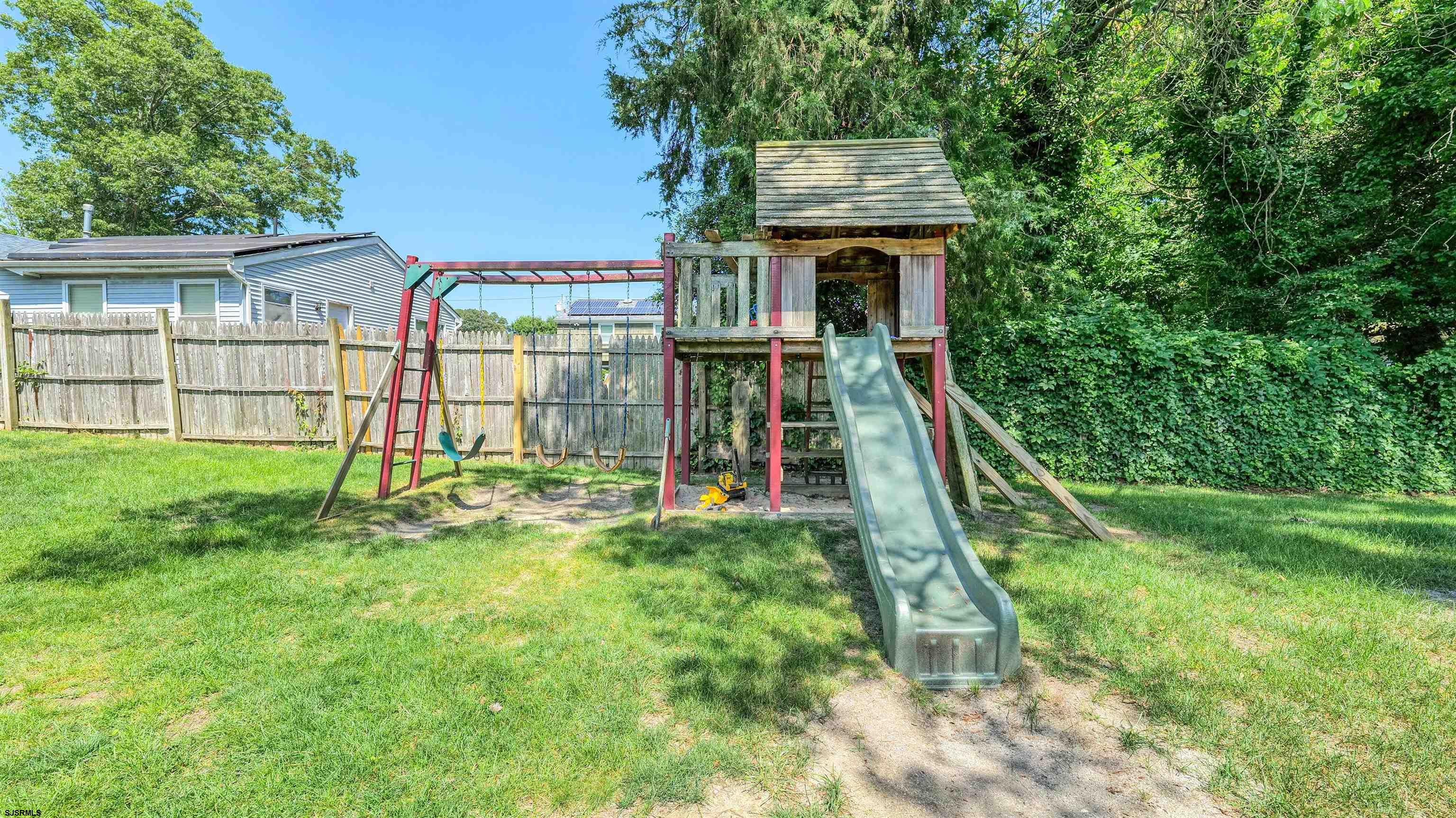 315 Coolidge Ave