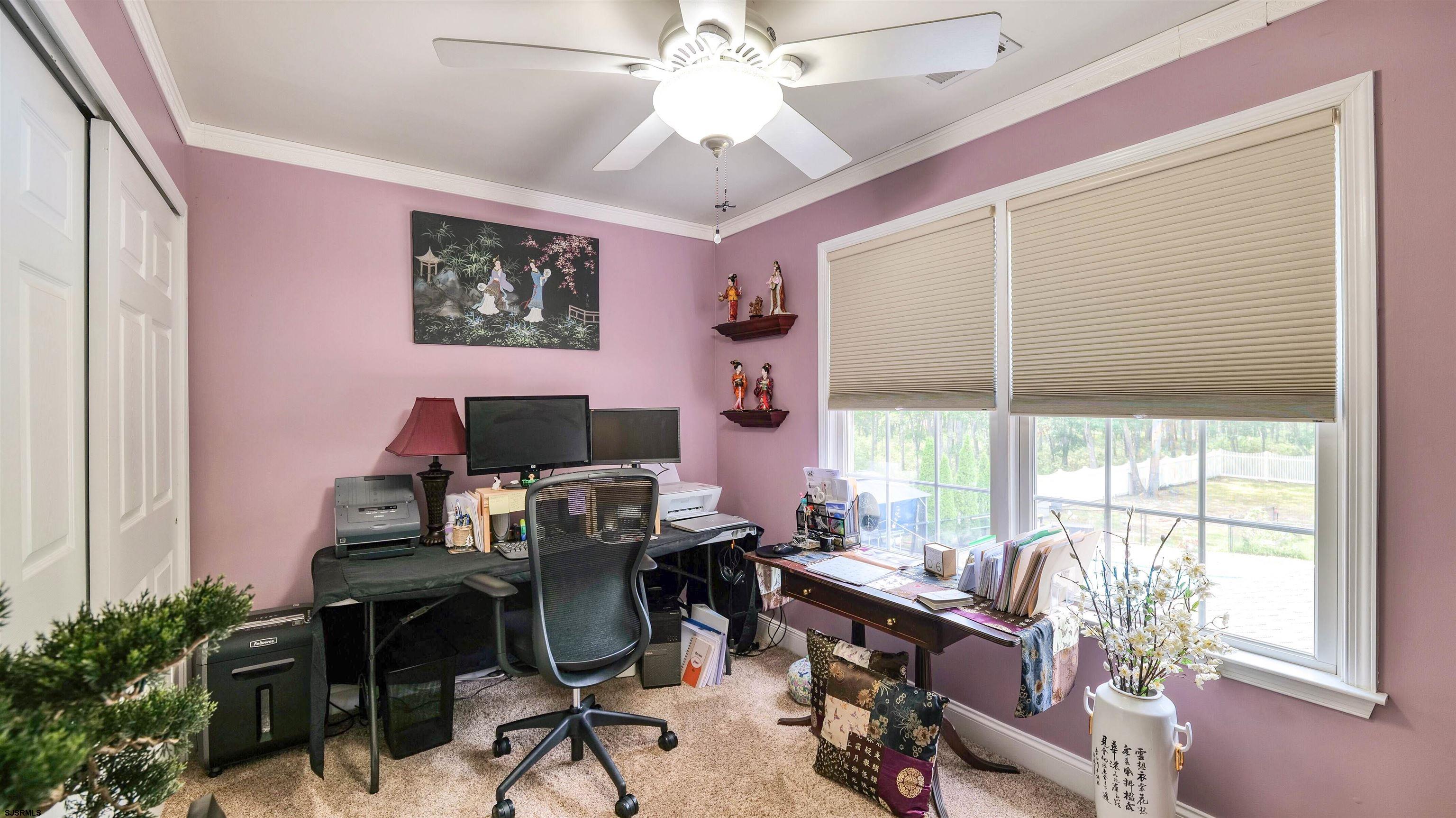 275 N Mannheim Ave
