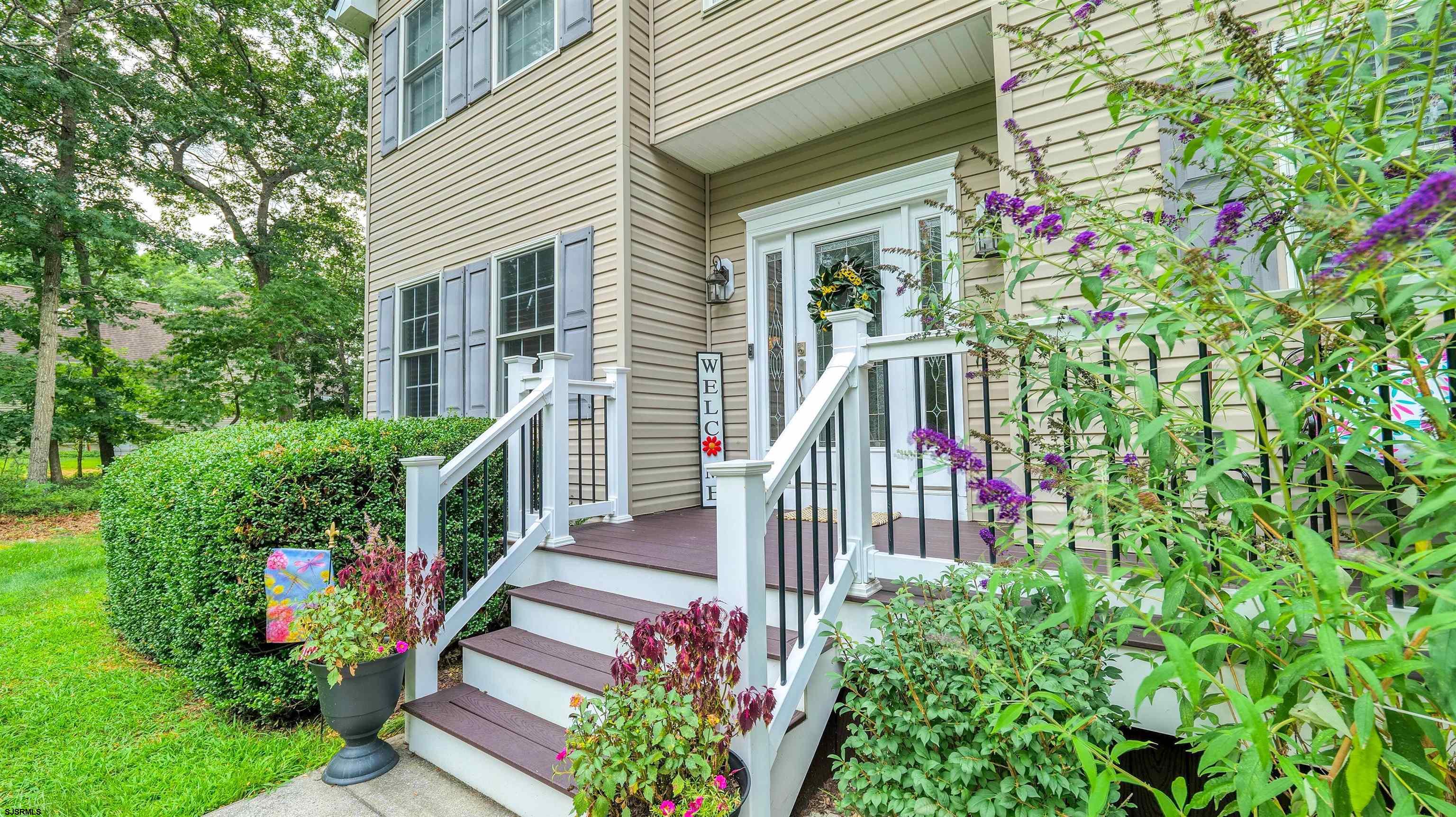 275 N Mannheim Ave