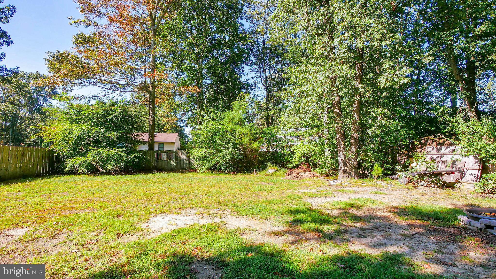 22 Alberts Ave