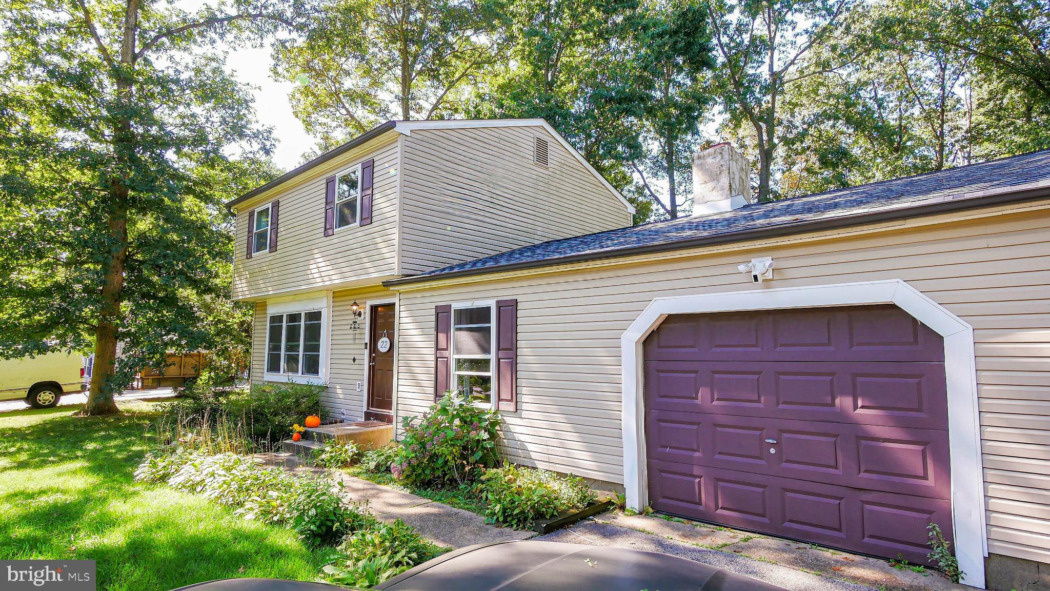 22 Alberts Ave