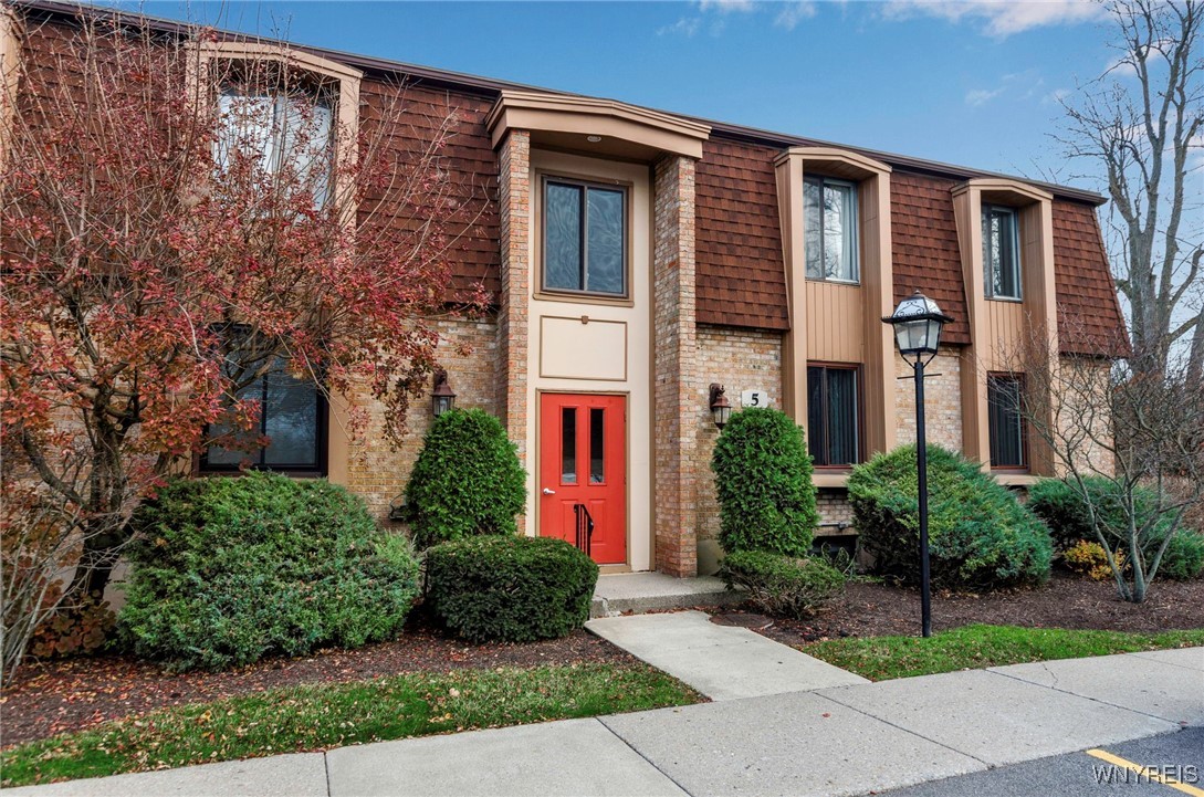 5 Greenwich Drive 4