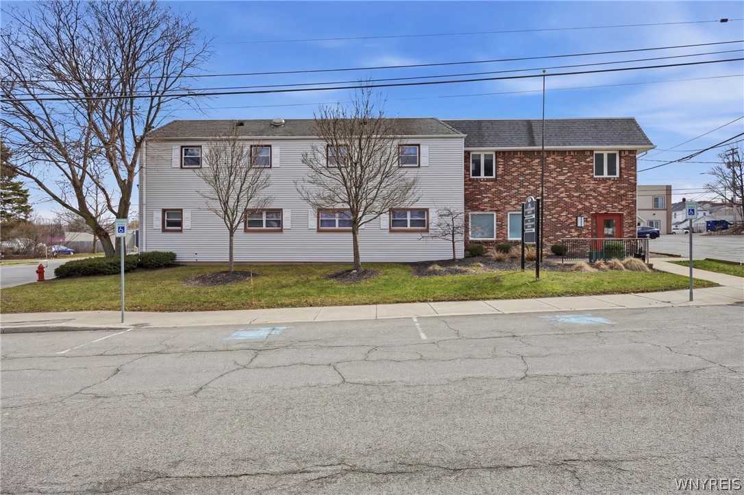 70 Linwood Avenue