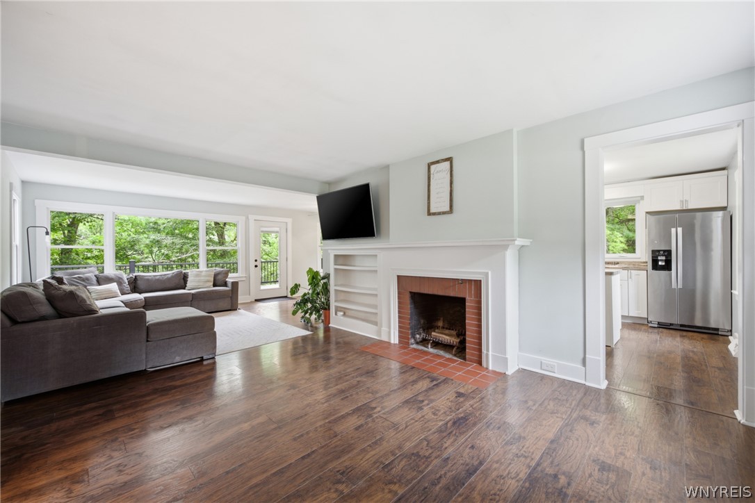 260 Girdle Road