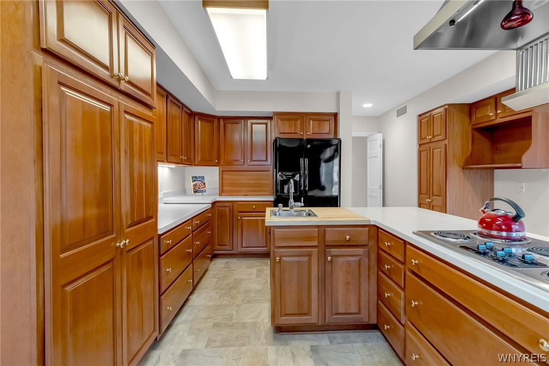 3 Saint Charles Court