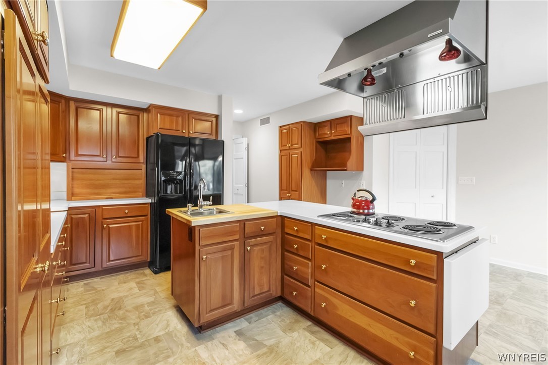 3 Saint Charles Court