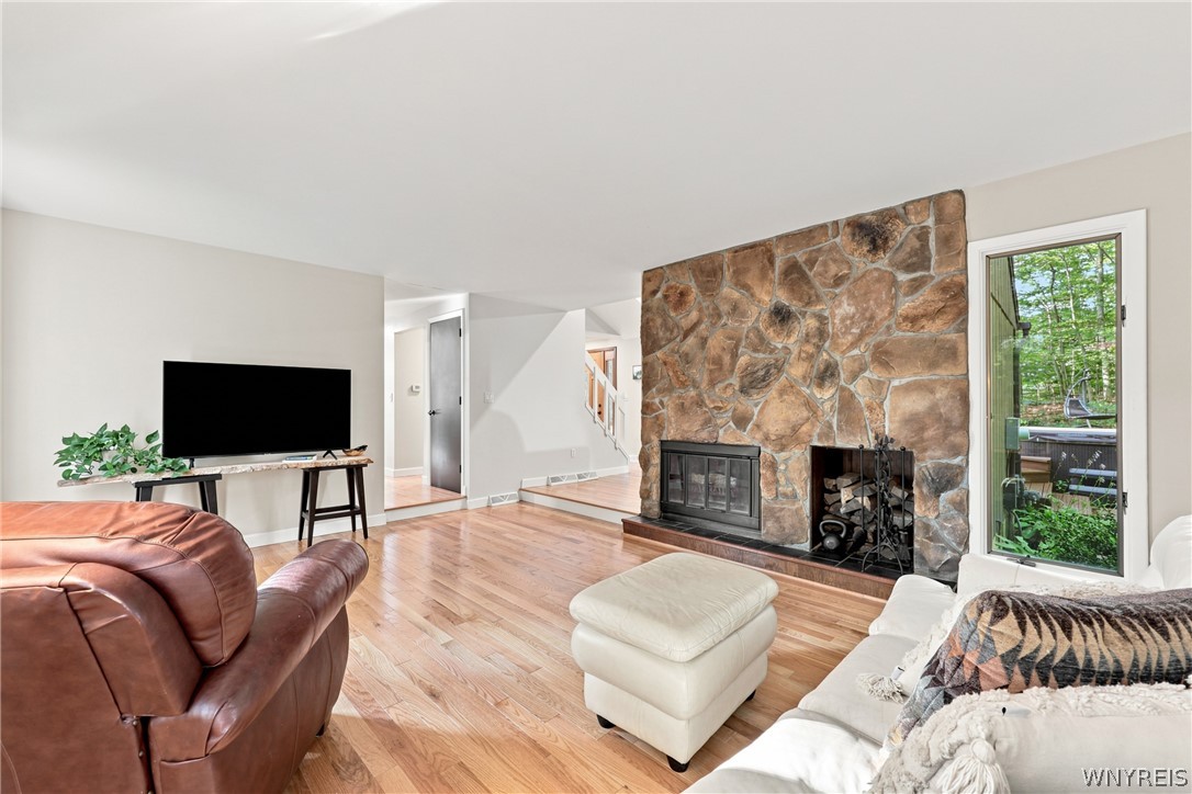 5876 Woodlee Court