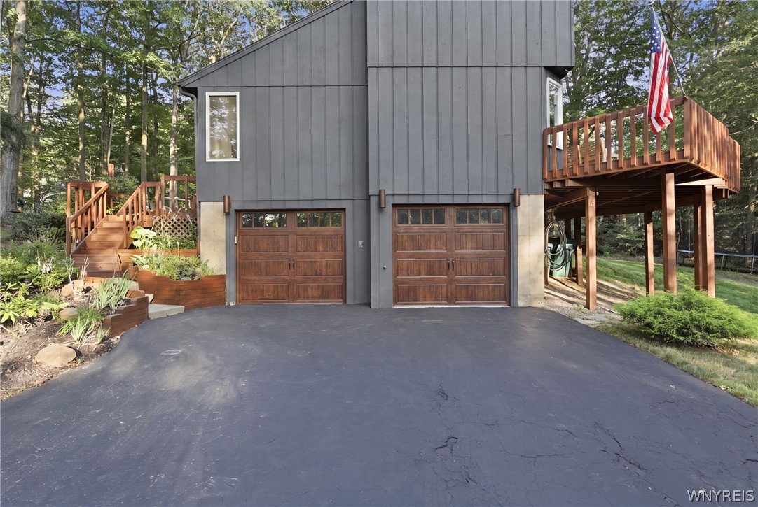 5876 Woodlee Court