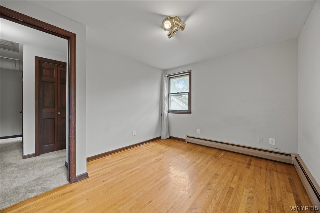 80 Capen Boulevard