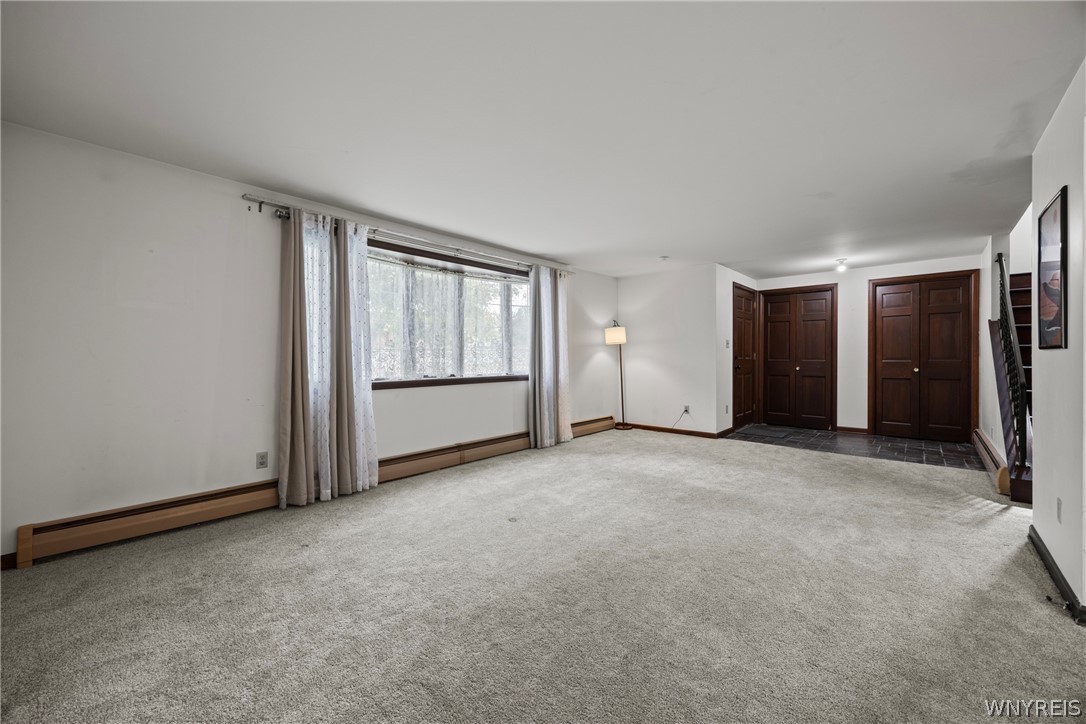 80 Capen Boulevard
