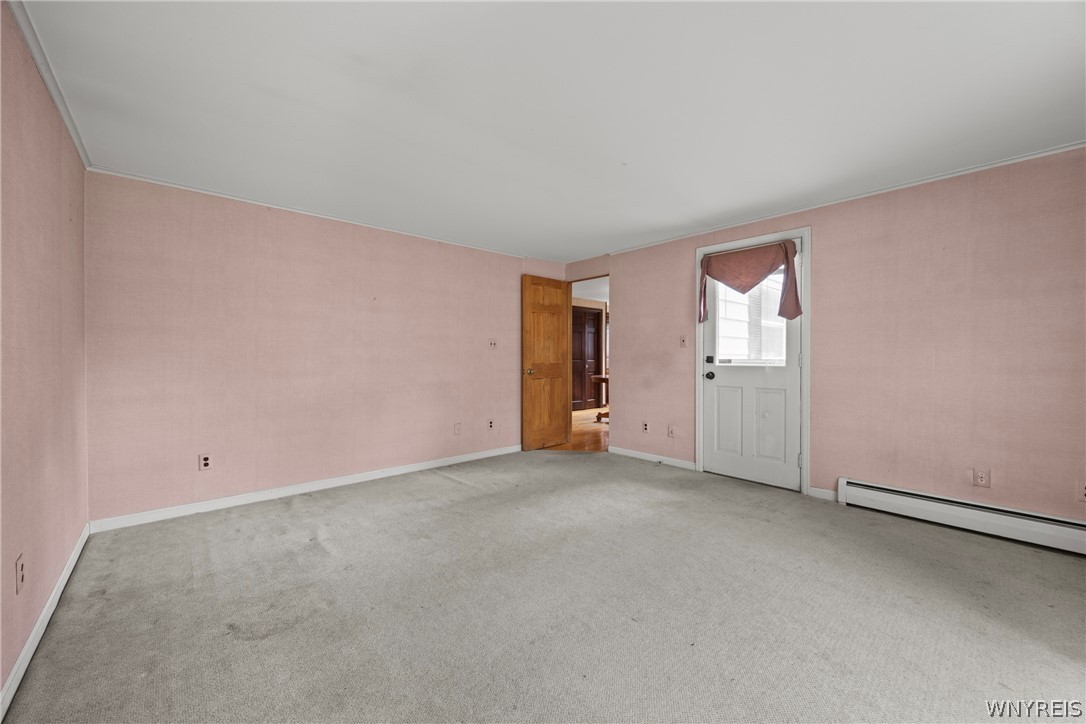 80 Capen Boulevard