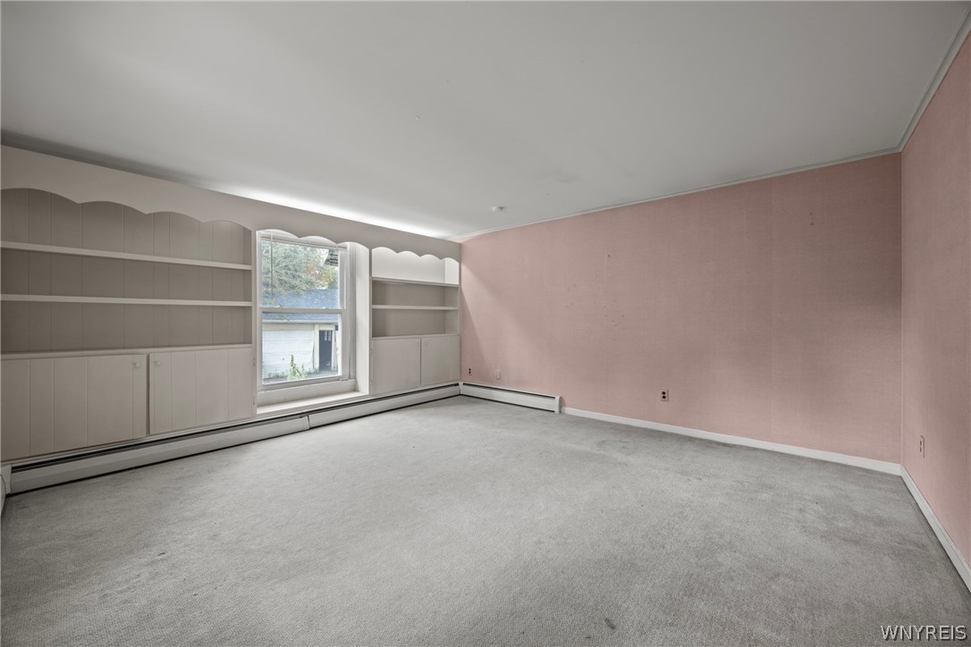 80 Capen Boulevard