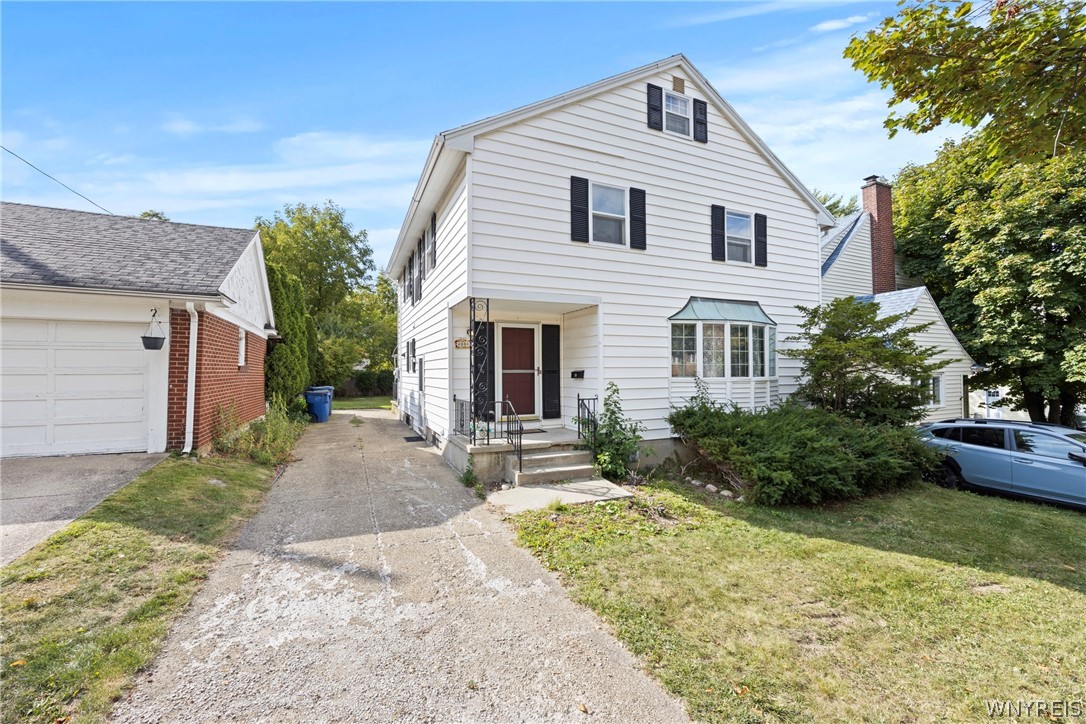 80 Capen Boulevard