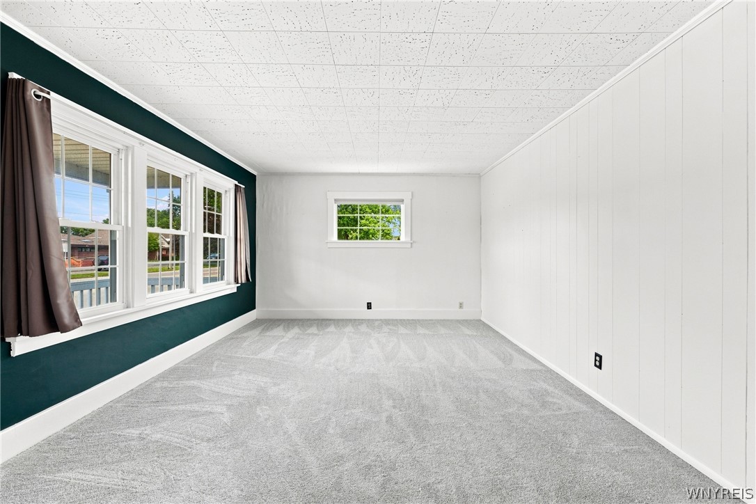 799 Center Road