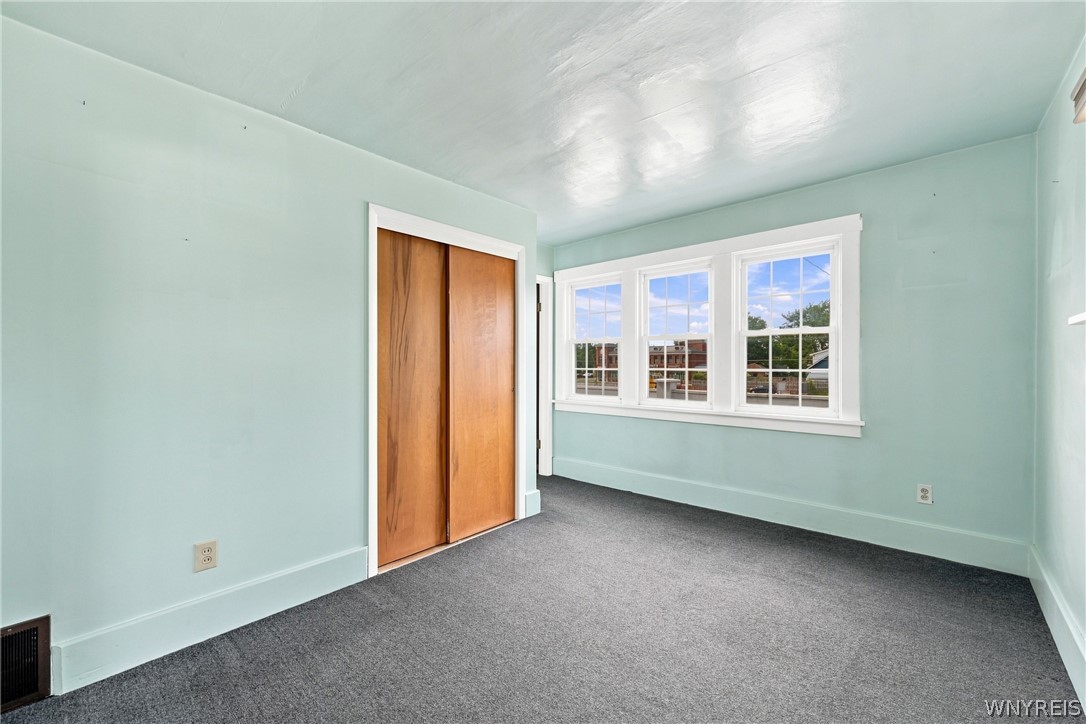 799 Center Road