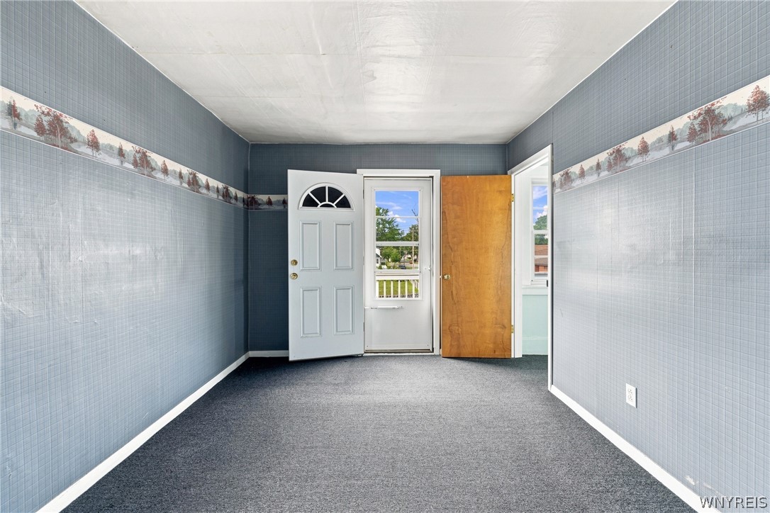 799 Center Road