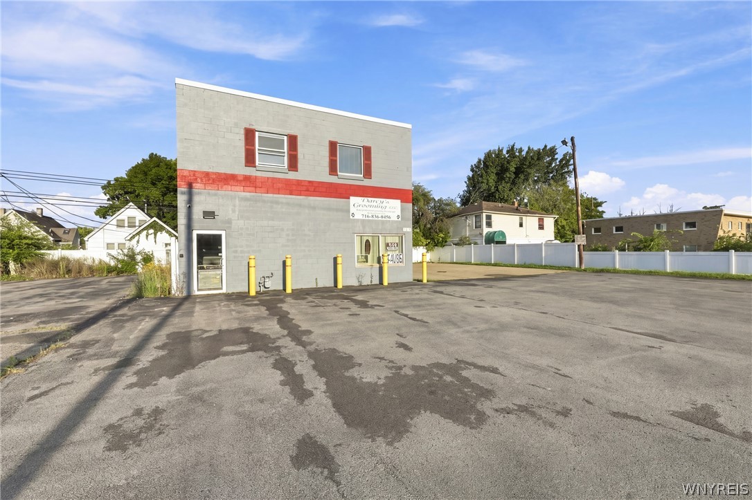 462 Niagara Falls Boulevard
