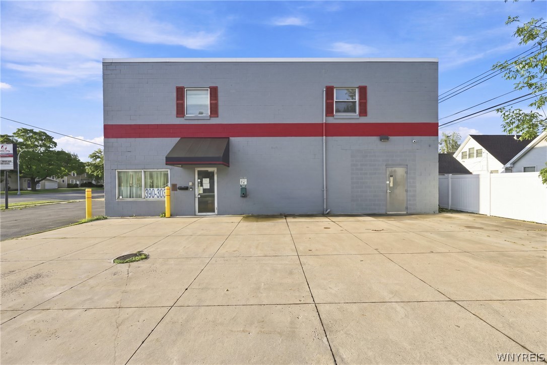 462 Niagara Falls Boulevard