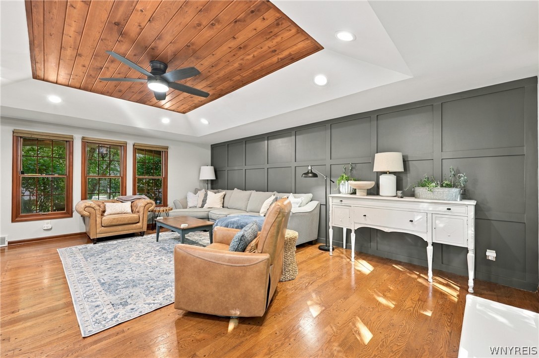 14 Briar Hill Road