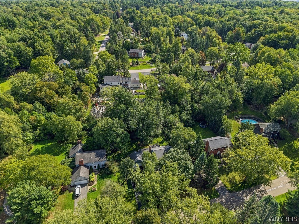 14 Briar Hill Road