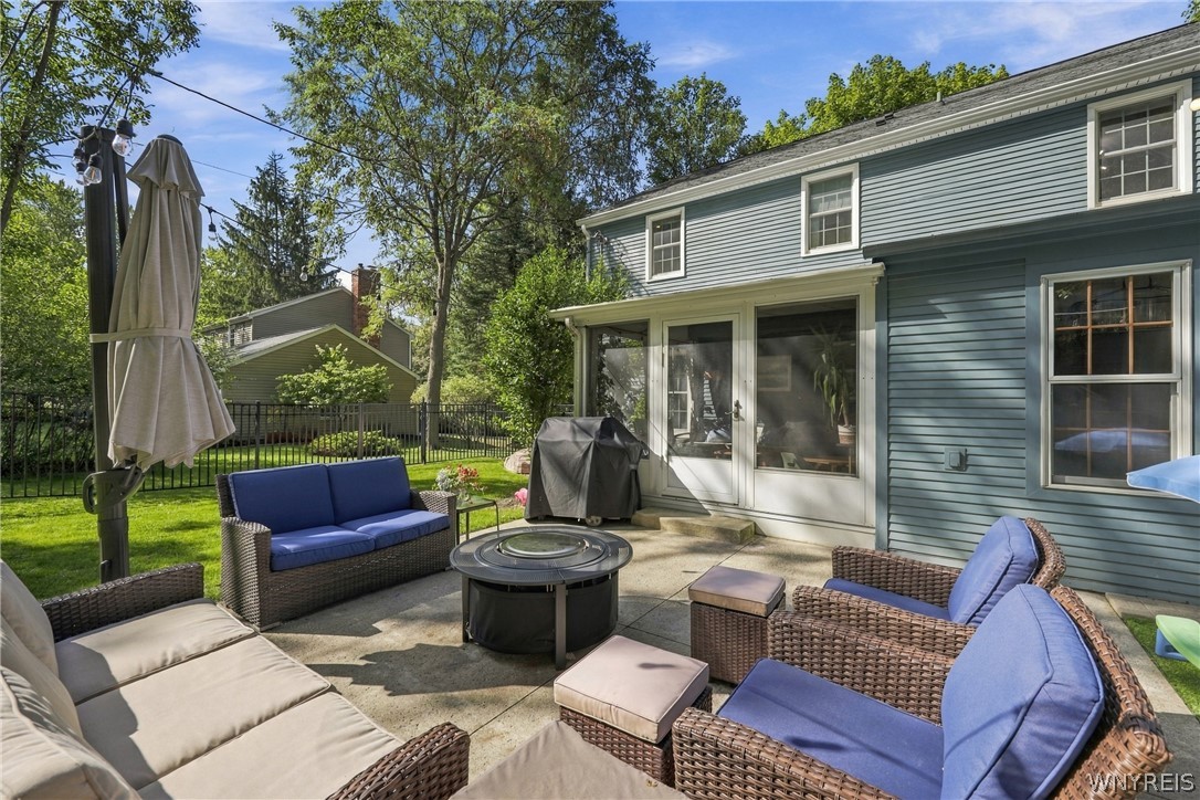 14 Briar Hill Road