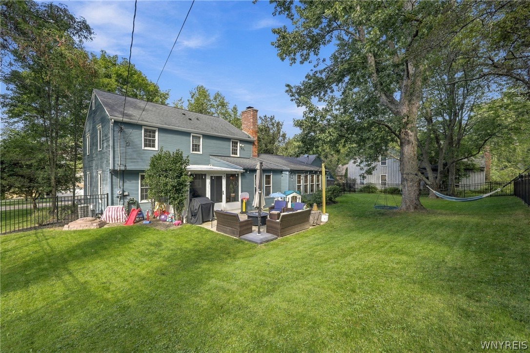 14 Briar Hill Road