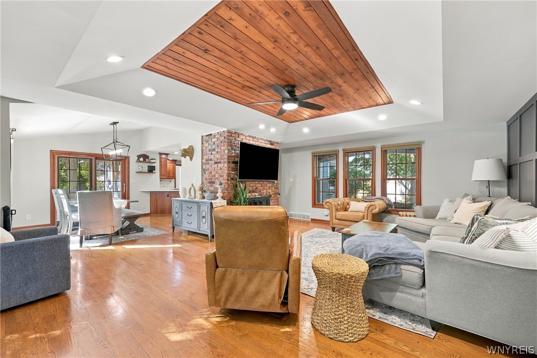 14 Briar Hill Road