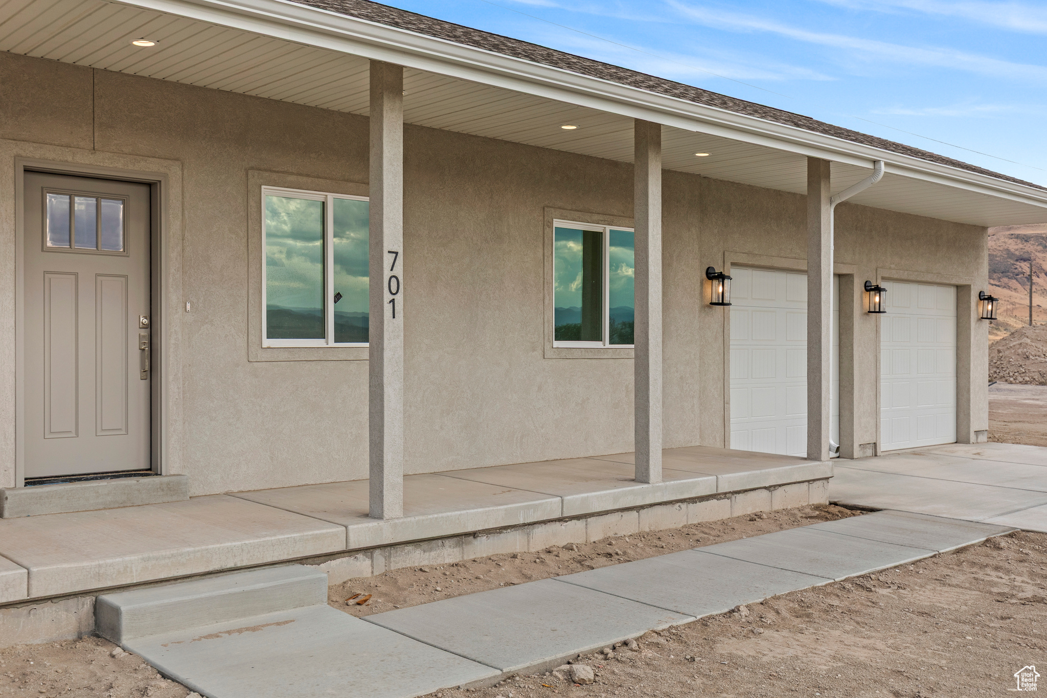 701 S BLACK KNOLL RD #4