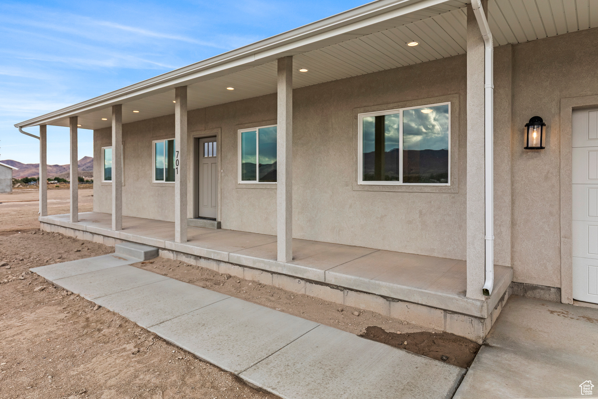 701 S BLACK KNOLL RD #4