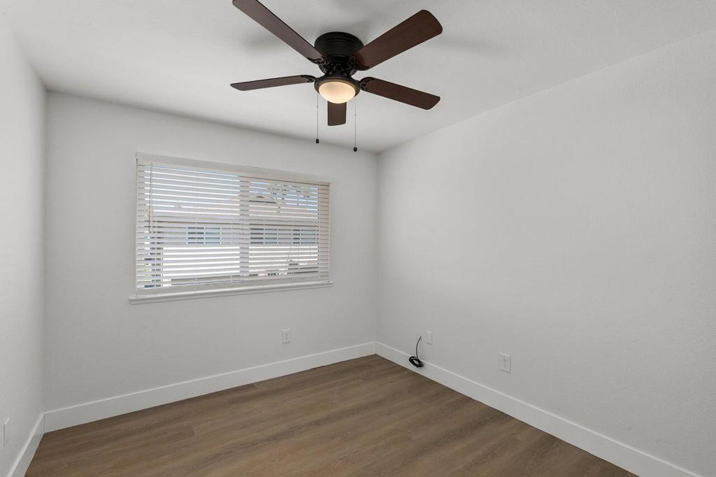 72629 Edgehill Drive Unit: 4