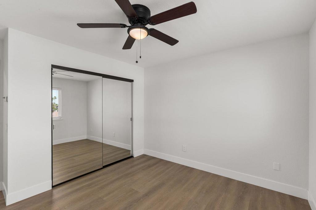 72629 Edgehill Drive Unit: 4