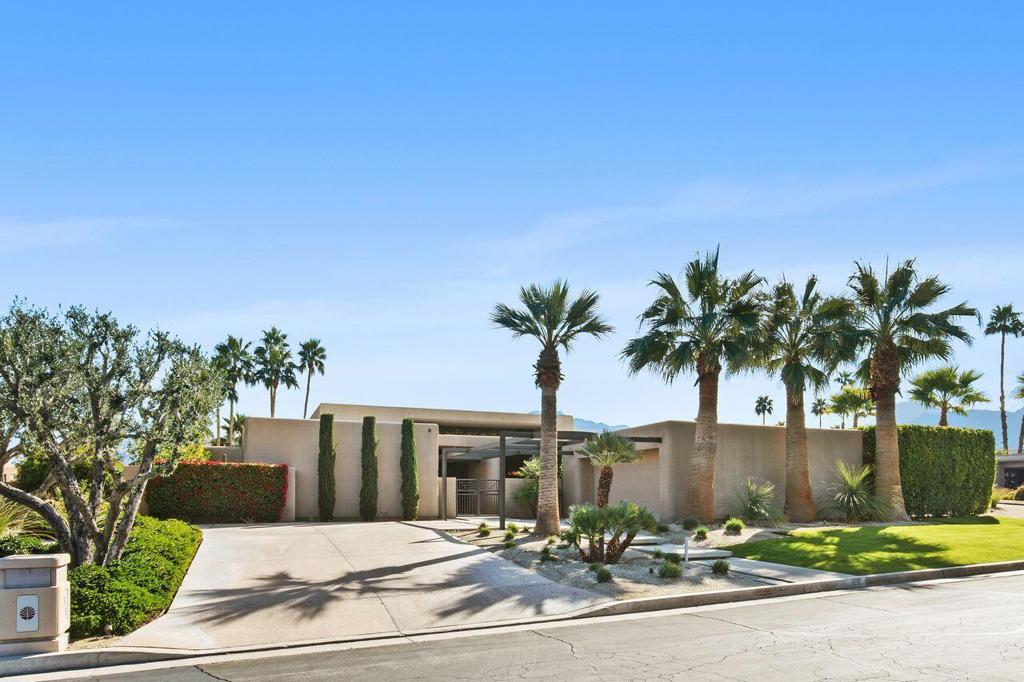 49621 Canyon View Drive