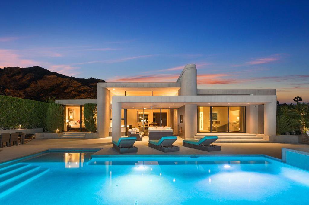 49621 Canyon View Drive