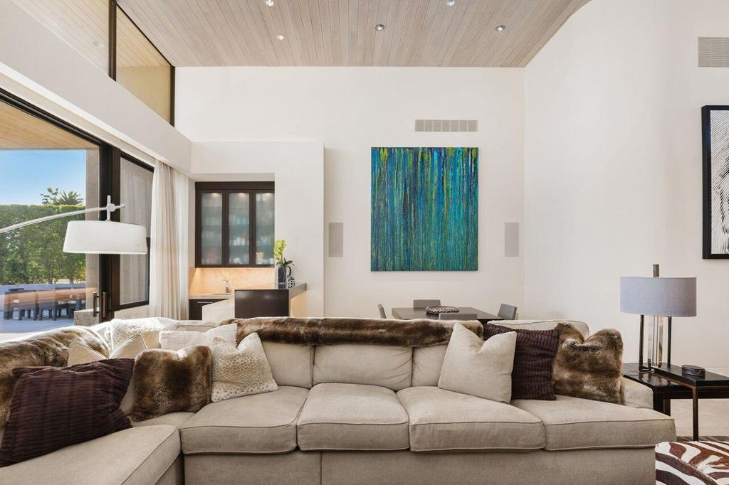 49621 Canyon View Drive